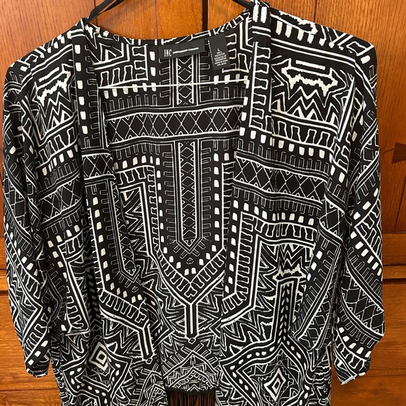 INC fringed bottom and Lightweight cover for sleeveless dresses or no sleeve - Picture 3 of 6